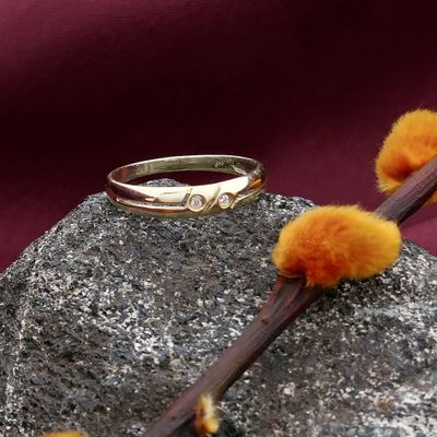 Image 2 of Gold ring with diamond | 0.02 ct.