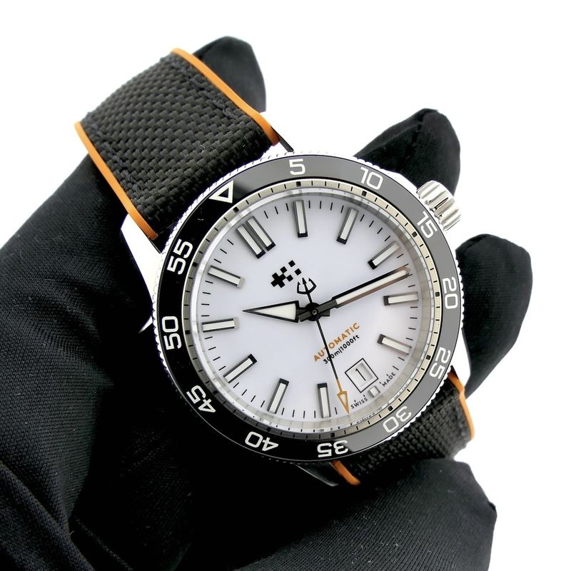 Image 6 of Christopher Ward C60 Trident Pro; Automatic men's watch