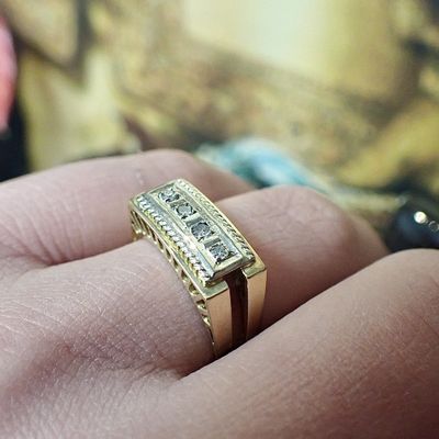 Image 2 of 18K Two-tone gold ring with 0.16 ct diamond