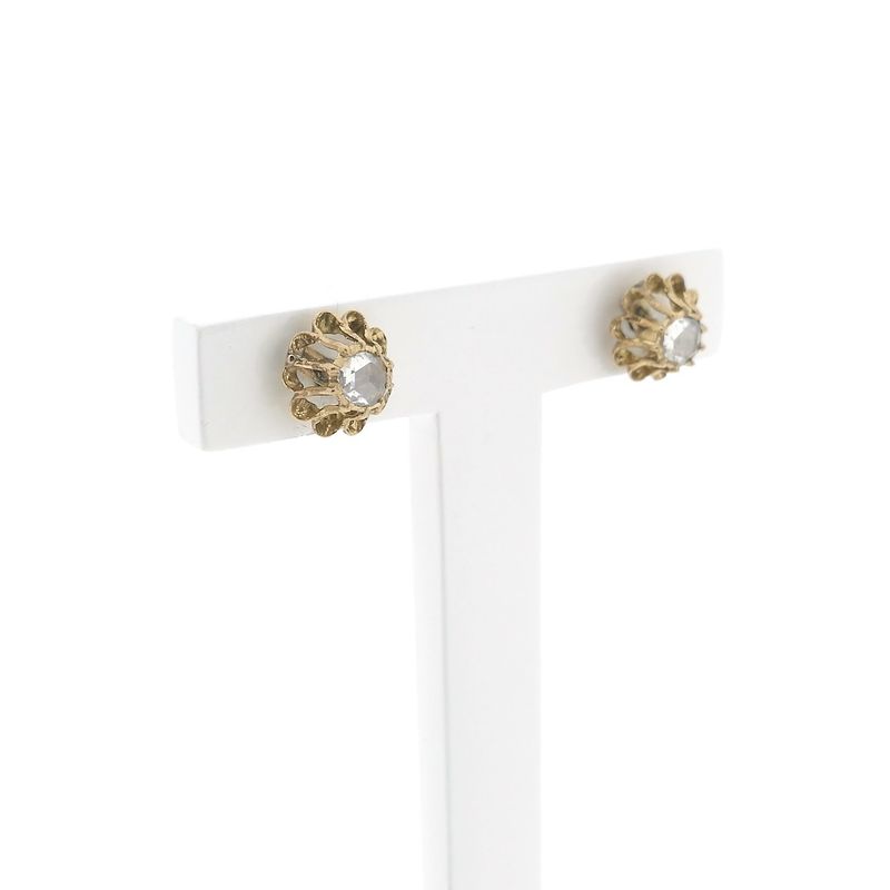 Image 3 of Gold floral stud earrings with diamond; 0.20 ct. | Vintage