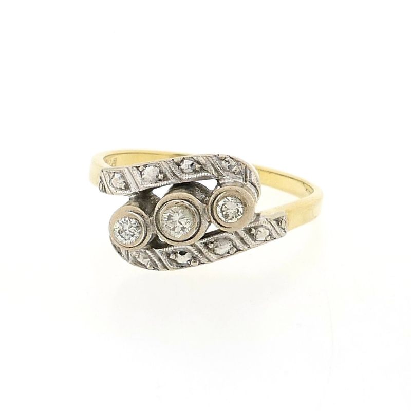 Image 3 of Bicolor Gold Ring with Diamond; 0.19 ct.