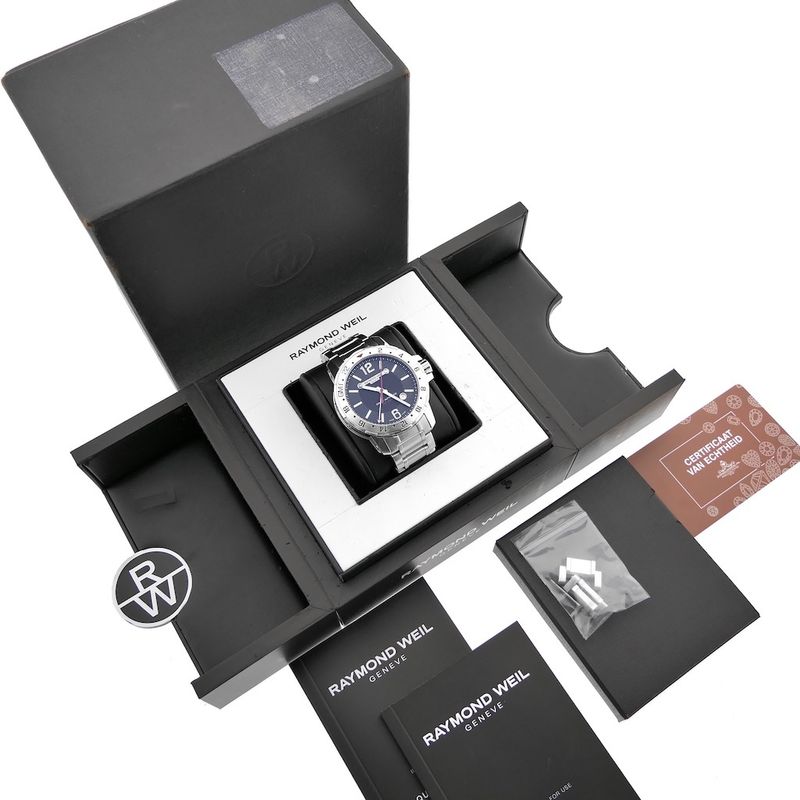 Image 13 of Raymond Weil Nabucco GMT; Automatic men's watch with second time zone