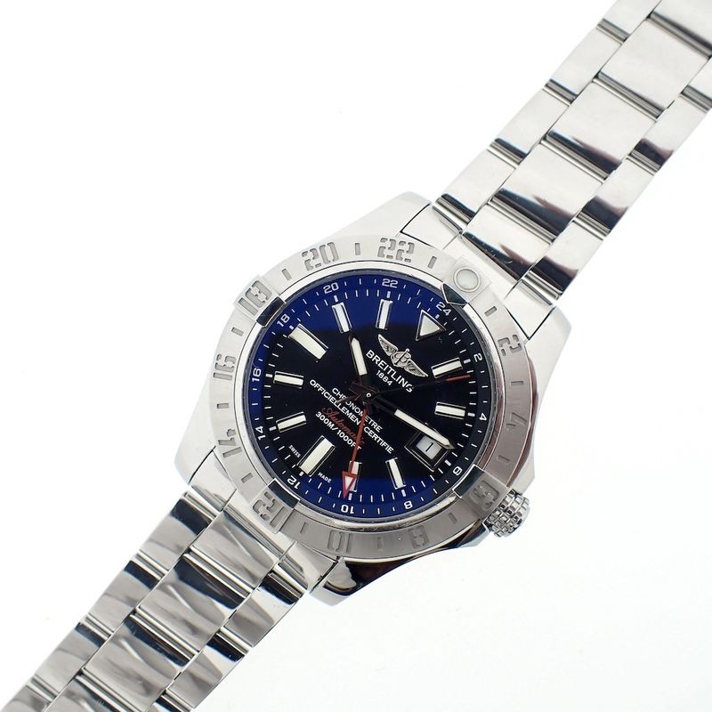 Image 3 of Breitling Avenger GMT-II; Automatic men's watch