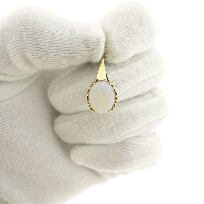 Image 12 of Gold pendant with white opal | Vintage
