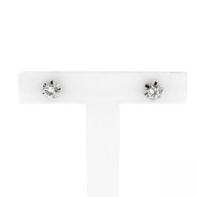 Image 1 of White gold stud earrings with zirconia