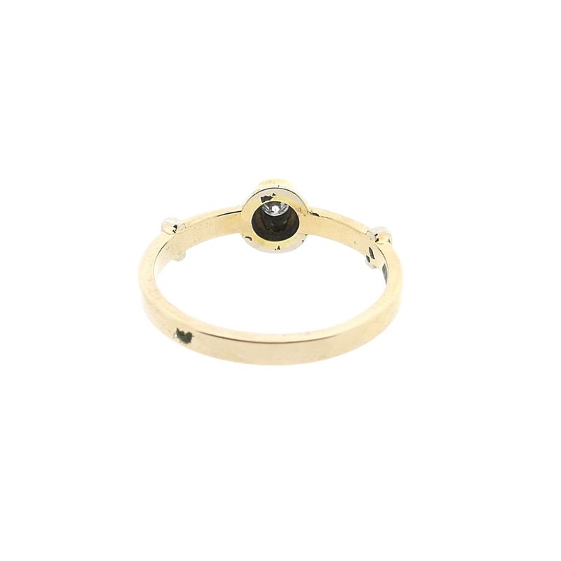Image 6 of Bicolor gold ring with diamond; 0.05 ct.