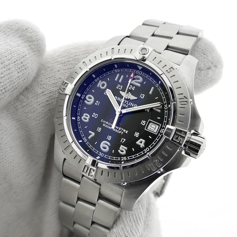 Image 5 of Breitling Colt 41mm A74380; SuperQuartz men's watch