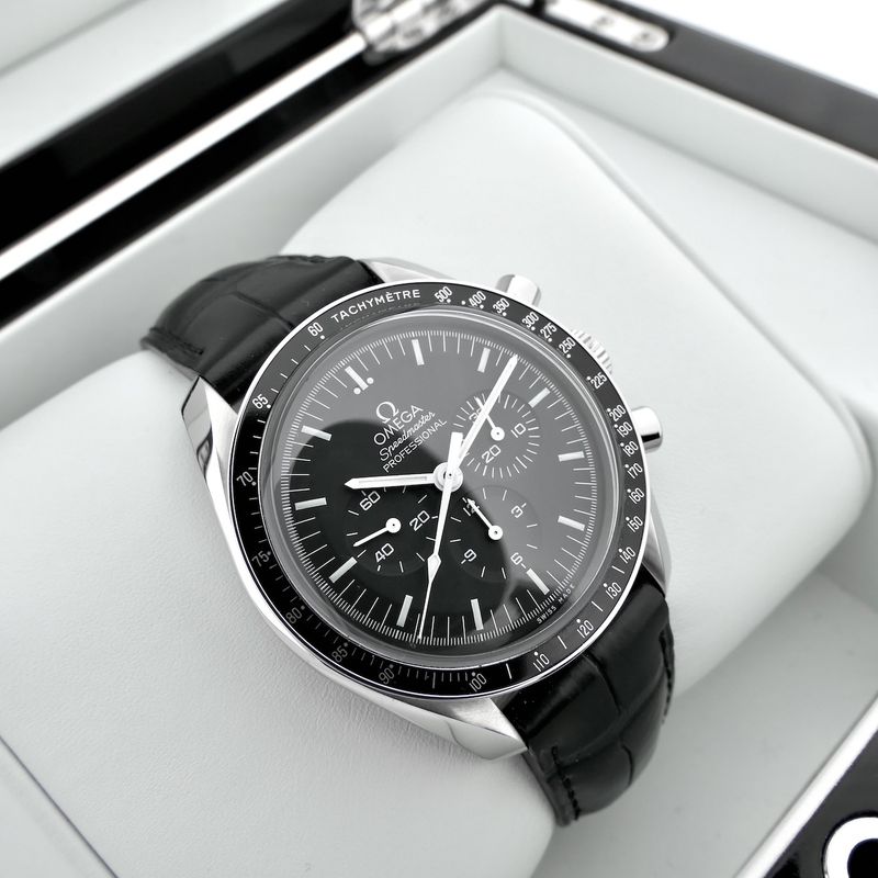 Image 12 of Omega Speedmaster Professional Moonwatch 31133423001001; Chronograph men's watch