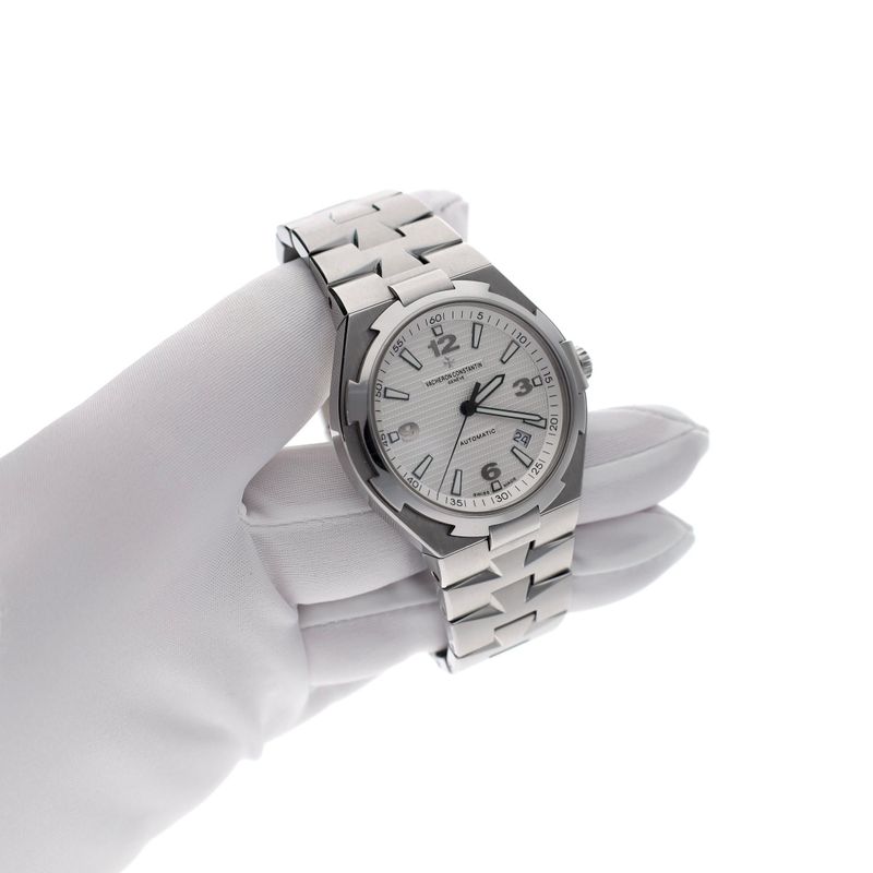 Image 12 of Vacheron Constantin Overseas 42mm 47040/B01A-9093; Automatic Men's Watch