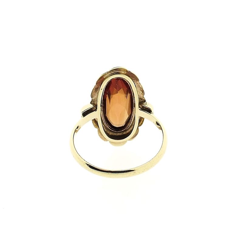Image 3 of Gold ring set with synthetic orange/red sapphire