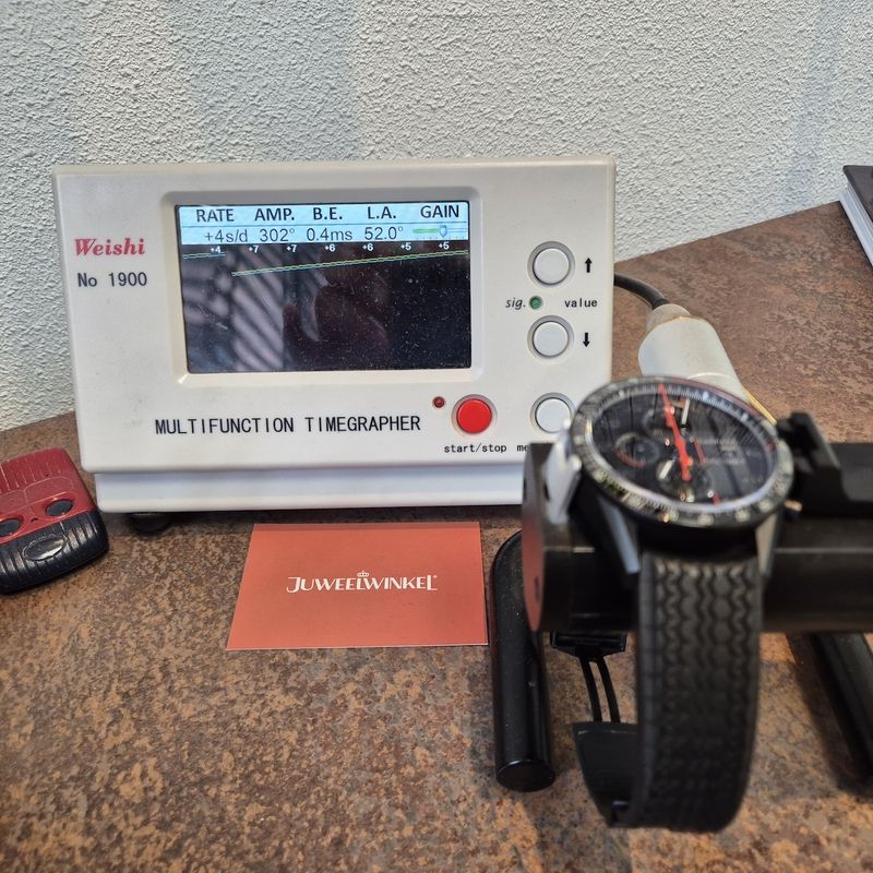 Image 19 of TAG Heuer Carrera 'Monaco Grand Prix' Limited Edition CAR2A83; Chronograph men's watch