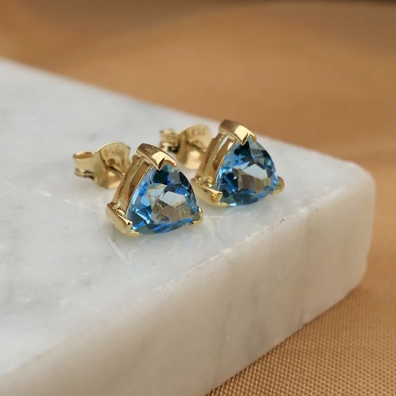 Image 2 of Gold stud earrings with blue topaz