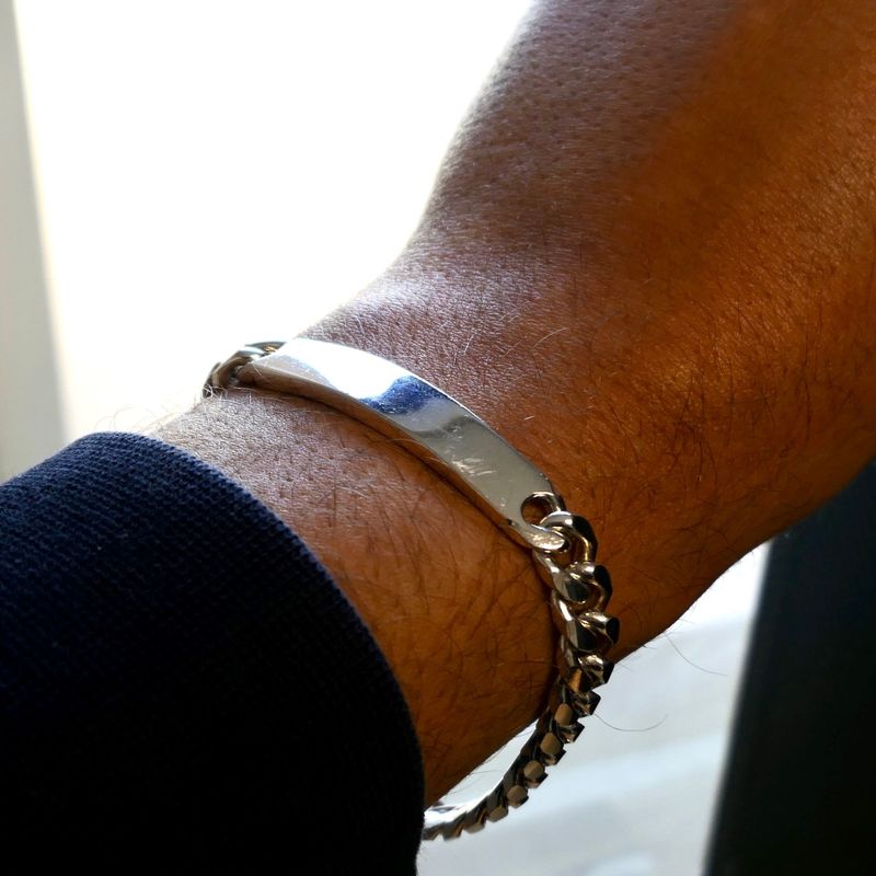 Image 9 of Solid Silver Gourmet Link Bracelet with Engraving Plate