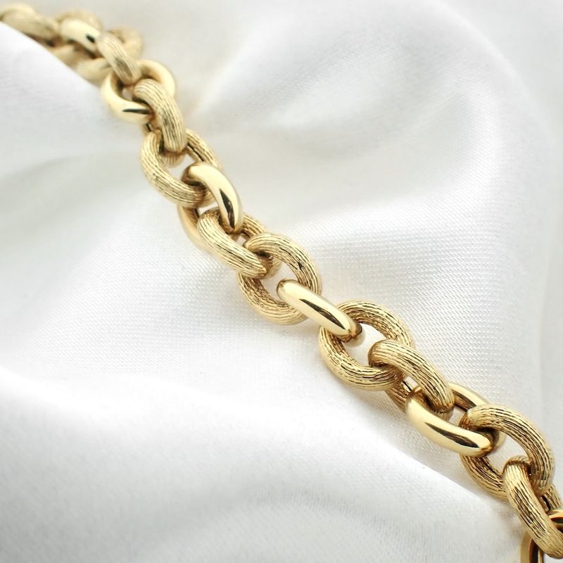 Image 6 of 18K Gold Anchor Link Bracelet | 19 cm