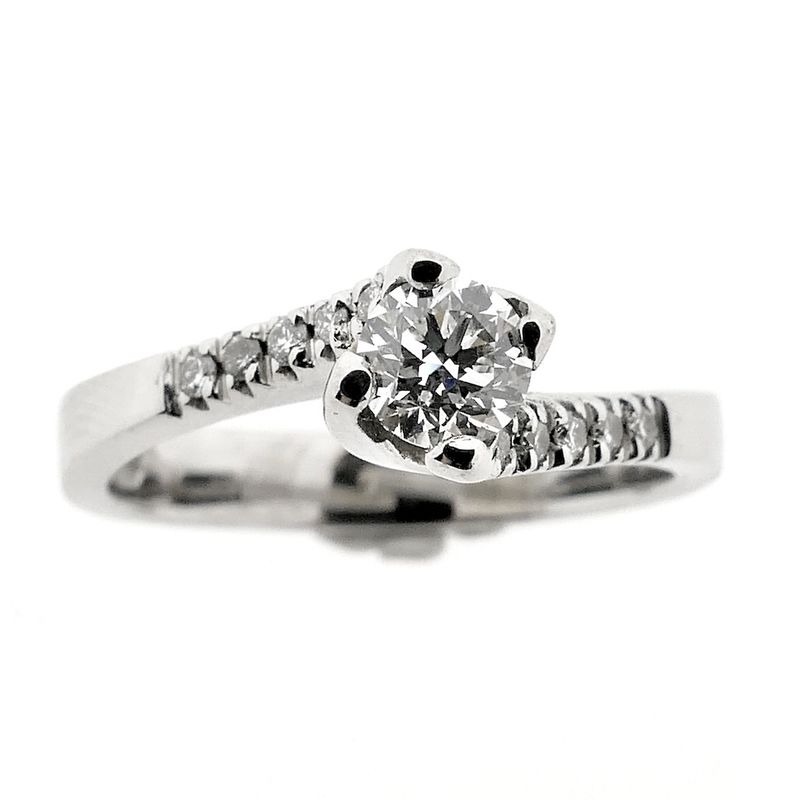 Image 4 of 18K white gold ring with diamonds | 0.35 ct.