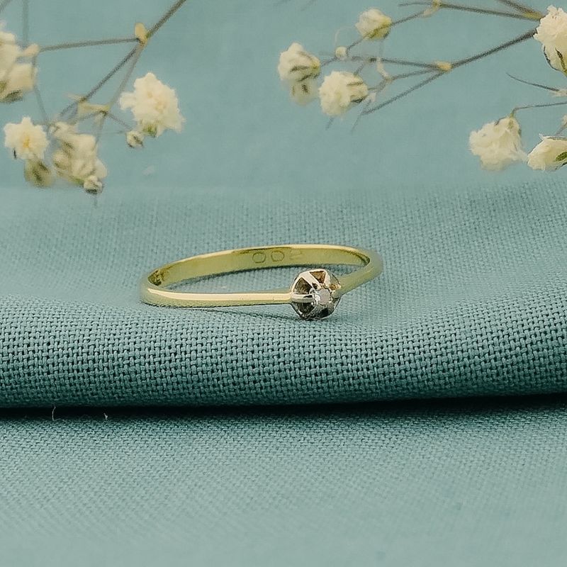 Image 2 of Gold solitaire ring with 0.02 ct. diamond | Desiree