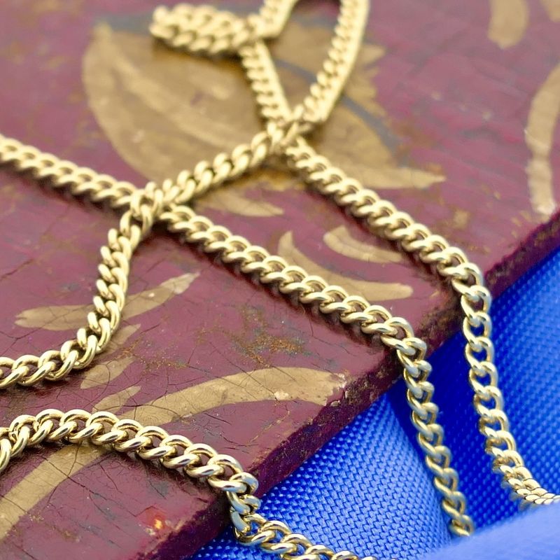 Image 8 of Gold thin gourmet link chain