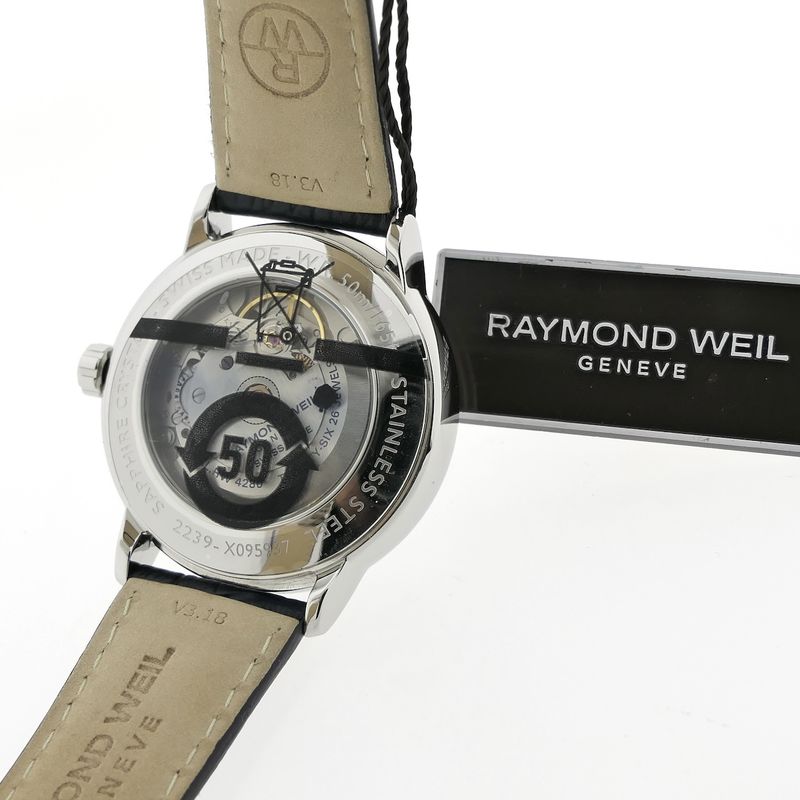 Image 16 of Raymond Weil Maestro 'Moon Phase' 2239-STC-00659; Automatic men's watch with moon phase