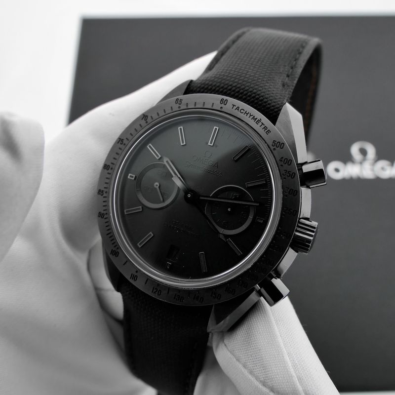Image 17 of Omega Speedmaster 'Dark Side of the Moon'; Chronograph men's watch