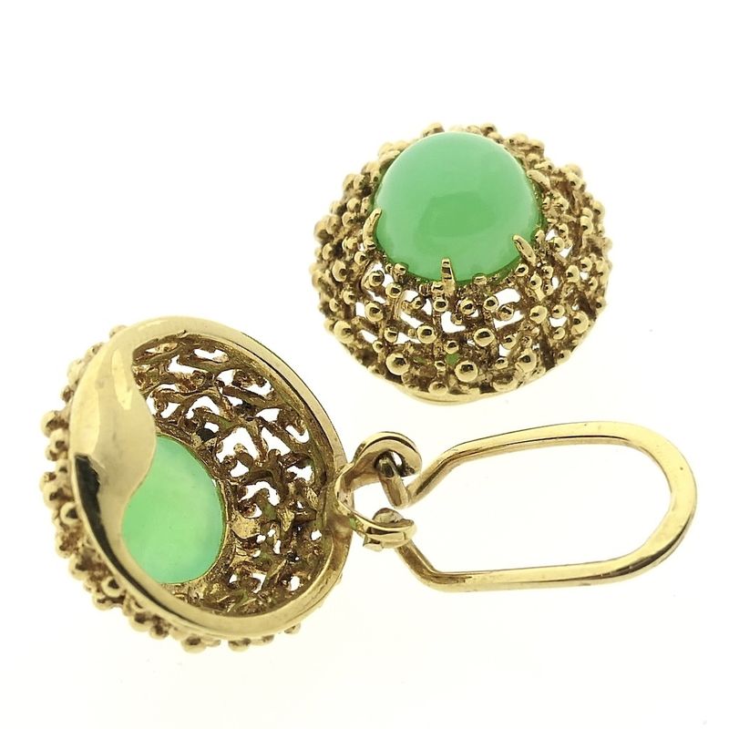 Image 7 of Gold clip-on earrings with chrysoprase