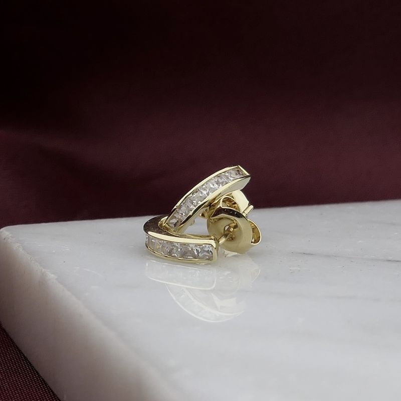 Image 2 of Gold semicircular earrings with zirconia