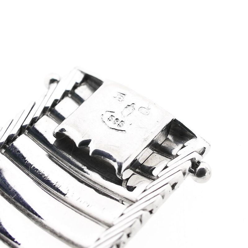 Image 7 of Vintage White Gold Link Bracelet | 19 cm