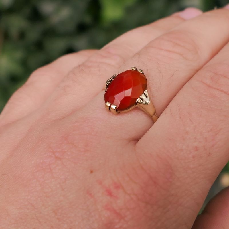 Image 4 of Gold ring with carnelian | Vintage