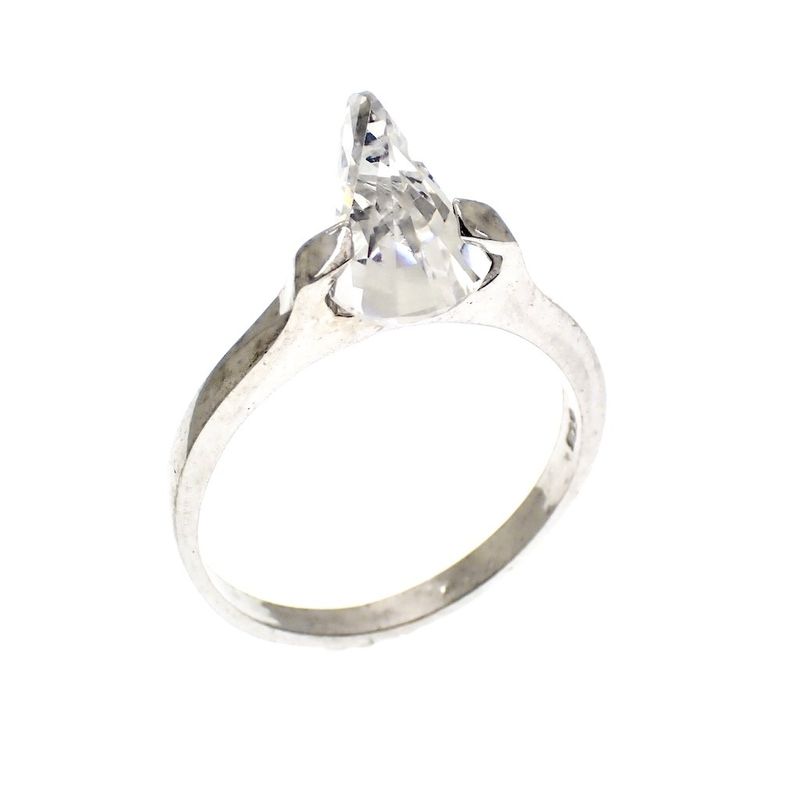 Image 1 of Silver fantasy ring with crystal