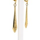 Image 5 of Gold earring with pattern