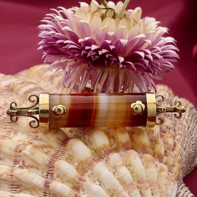 Image 2 of 14 Karat Gold Brooch with Bandagate