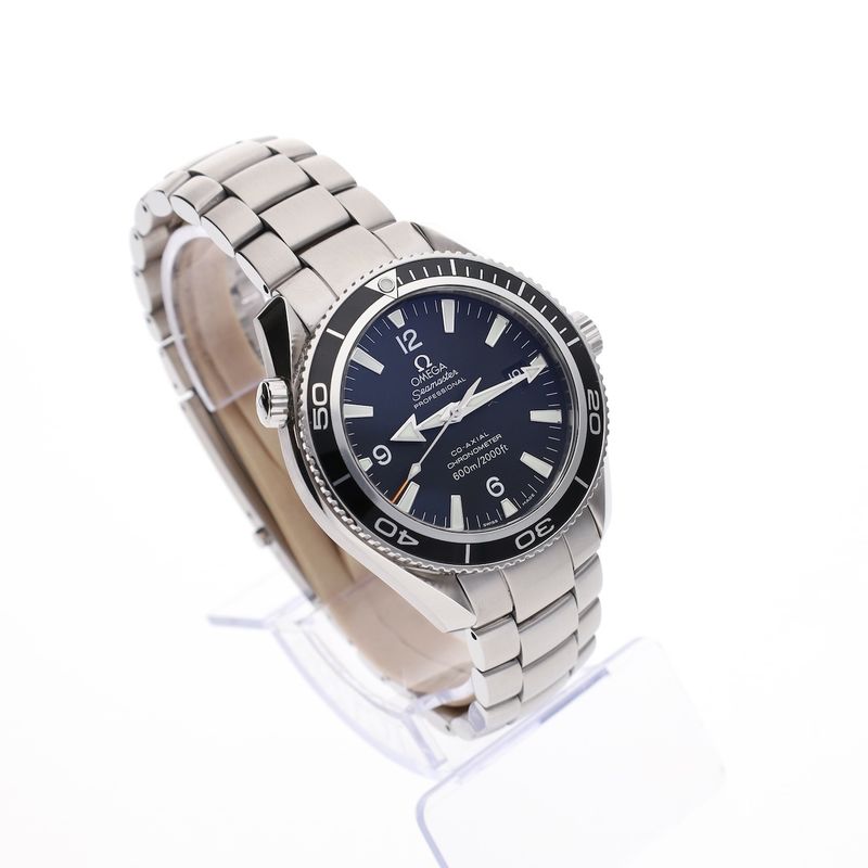 Image 3 of Omega Seamaster Planet Ocean 42mm 2201.50.00; Automatic men's diving watch