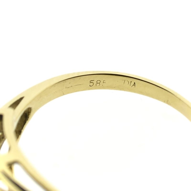 Image 8 of Gold ring with diamond