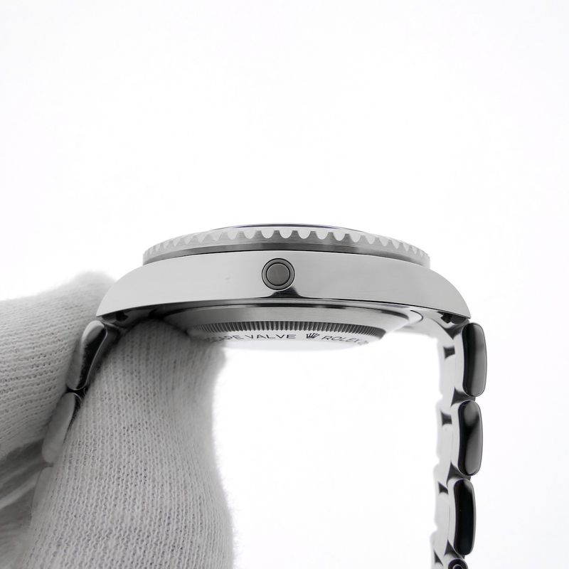 Image 13 of Rolex Sea-Dweller 43mm 126600; Automatic men's diving watch