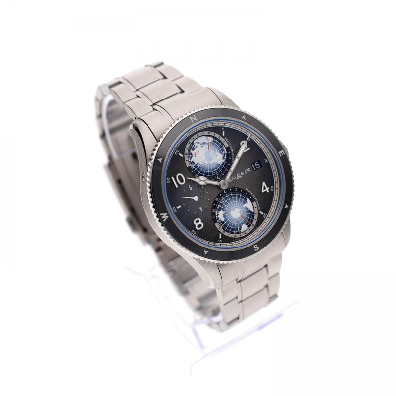Afbeelding 4 van Montblanc 1858 Geosphere 0 Oxygen 'The 8000' MB130982; Automatisch Heren Horloge