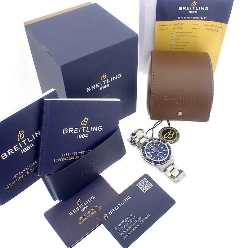 Image 2 of Breitling Superocean A17366; Men's diving watch