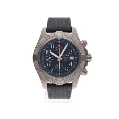 Afbeelding 1 van Breitling Avenger Bandit Chronograph E1338310; Automatisch Heren Horloge