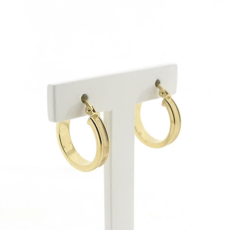 Image 3 of Gold matte earrings | Ø 19.0 mm