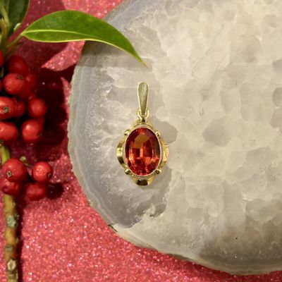 Vintage gold pendant with citrine Image 2 of Vintage gold pendant with citrine