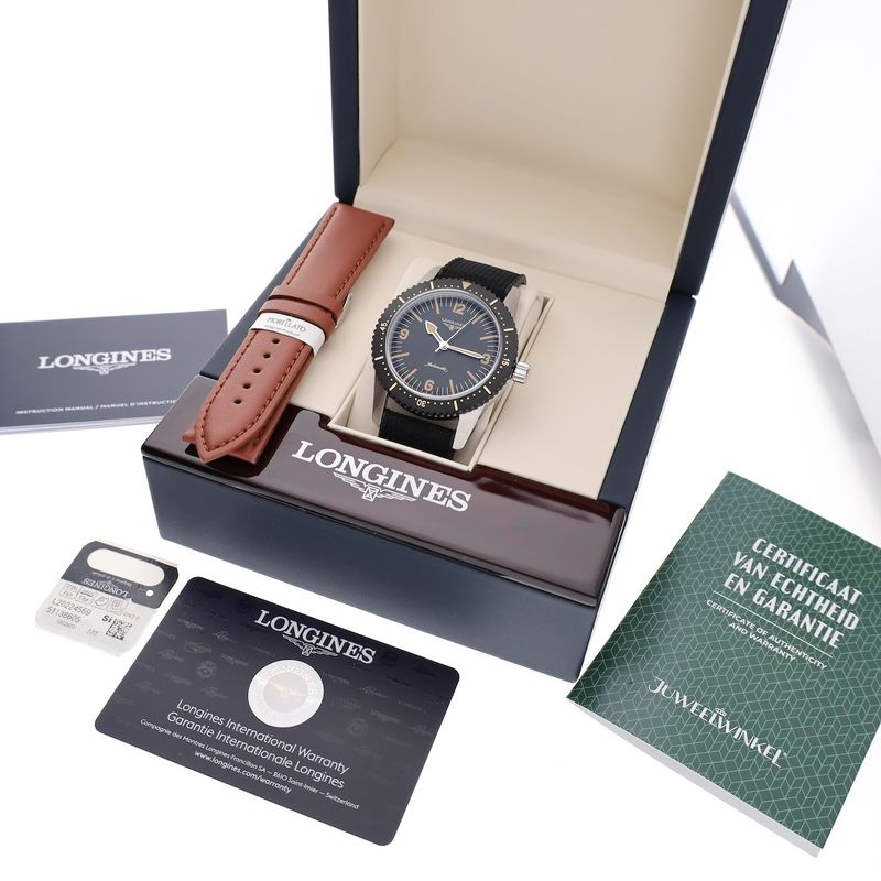 Image 10 of Longines Skin Diver 42mm L2.822.4.56.9; Automatic men's watch