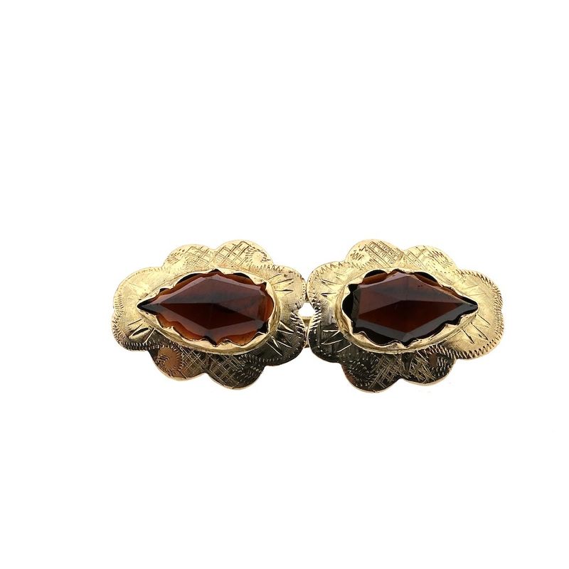 Image 1 of Vintage gold brooch with garnet