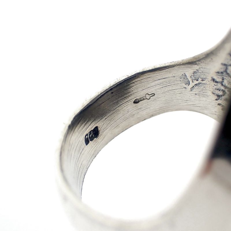 Image 5 of Silver ring with oval design