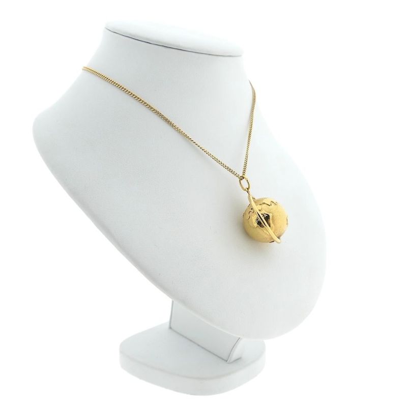 Image 4 of Golden globe pendant