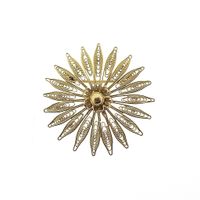 Gold brooch as a flower | Vintage