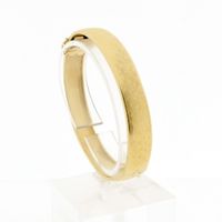 Gold slave bracelet with pattern; Size M/L