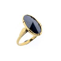 Vintage gold ring with hematite