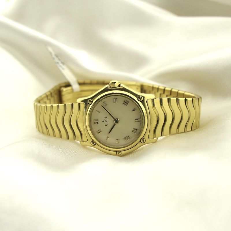 Image 8 of Ebel Wave; 18k gold women's watch