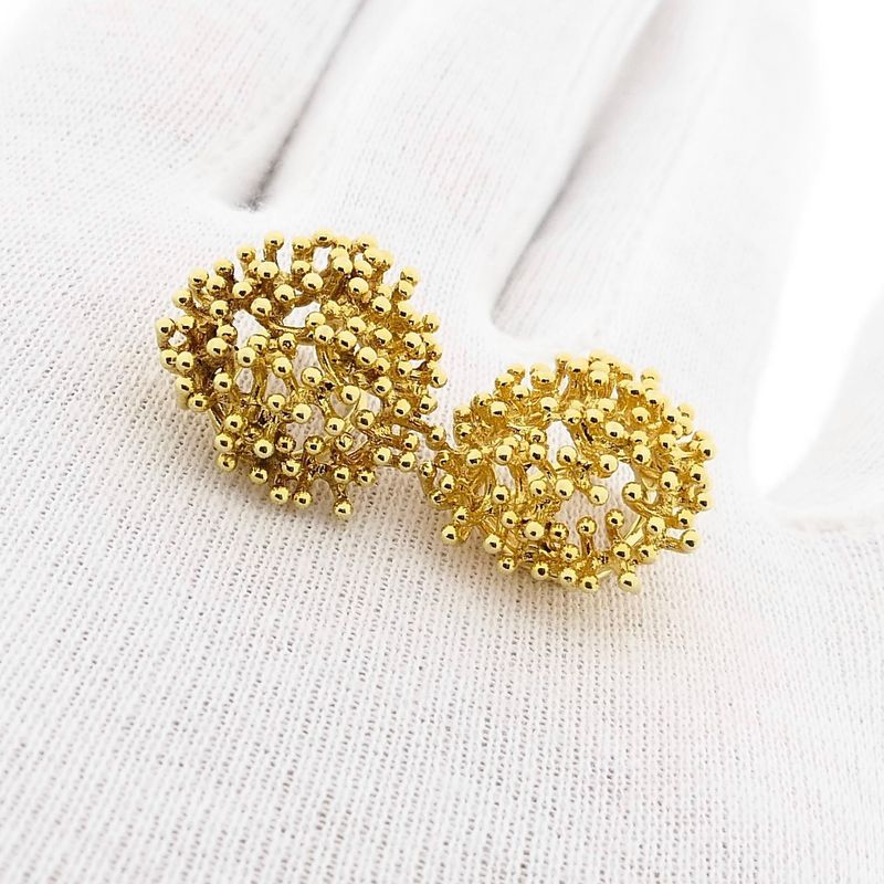 Image 11 of 14K Yellow Gold Clip-On Earrings
