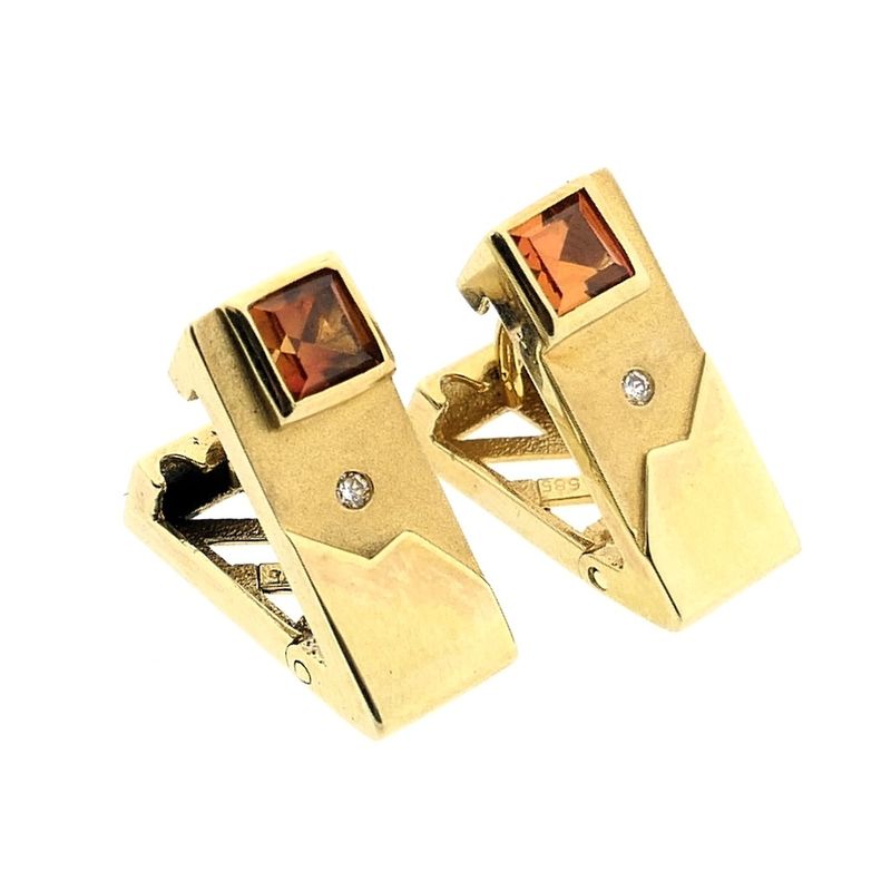 Image 4 of Gold stud earrings with synthetic orange sapphire and zirconia