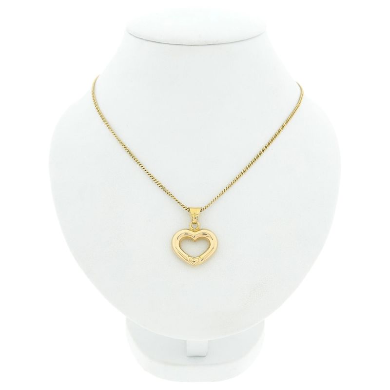 Image 3 of Gold pendant of a heart