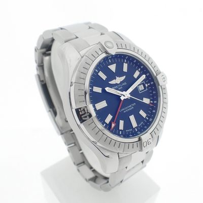 Image 2 of Breitling Avenger GMT '45'; Automatic men's watch